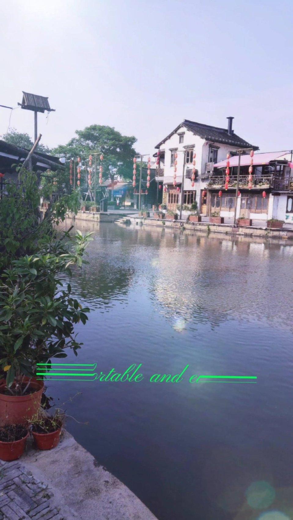 逃离黑砖房间